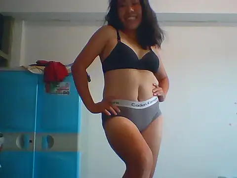 Snapshot of Sabrina_Lushh chatting on July 2026 03:23:01 AM Sabrina Lushh online show from July 2026 03:23:01 AM
