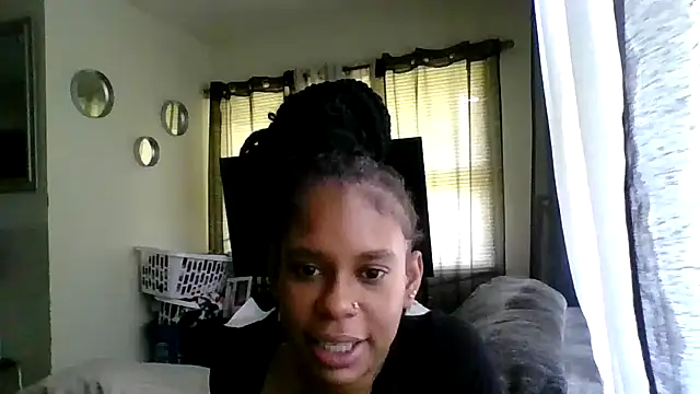 veraredd online show from July 2026 06:21:01 PM
