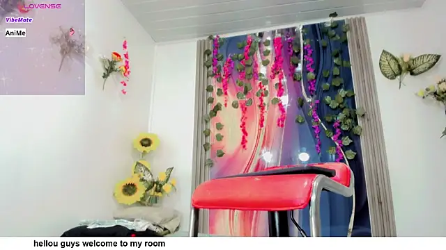 emilia luciana  online show from July 2026 10:15:02 PM