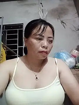 Lee bee1 online show from July 2026 05:07:02 PM