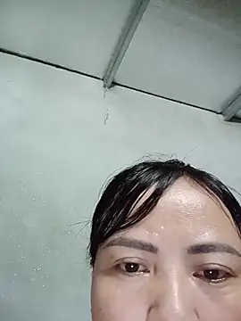 Lee bee1 online show from July 2026 05:50:01 PM