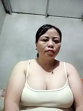 Lee bee1 online show from July 2026 04:27:02 PM