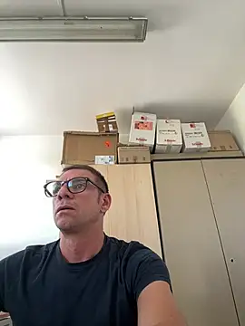 Pierluigi78 online show from July 2026 07:50:01 AM