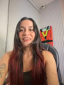 Snapshot of YanaRous_ chatting on July 2026 03:16:02 AM YanaRous online show from July 2026 03:16:02 AM