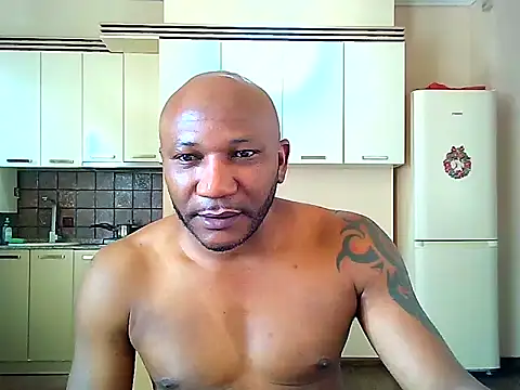 Snapshot of Choco_Man chatting on July 2026 01:37:02 PM Choco Man online show from July 2026 01:37:02 PM