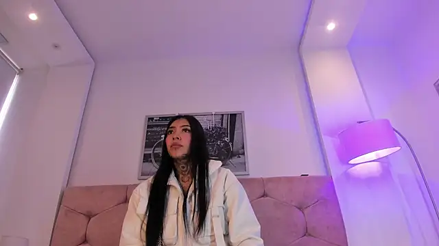 Ashley White07 online show from July 2026 01:13:02 PM