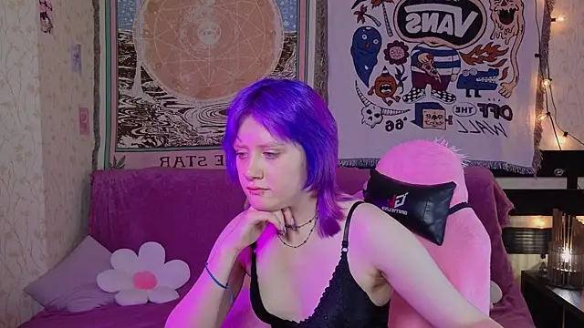 Snapshot of Droll_doll_ chatting on July 2026 08:09:02 AM Droll doll online show from July 2026 08:09:02 AM