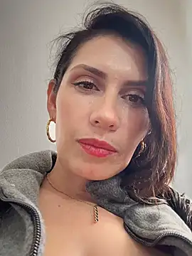 ALYSSON  11 online show from July 2026 08:11:01 PM