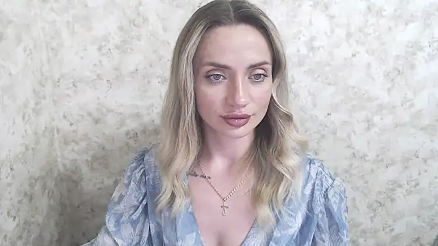 Snapshot of MerryRose33 chatting on July 2026 08:35:01 PM MerryRose33 online show from July 2026 08:35:01 PM