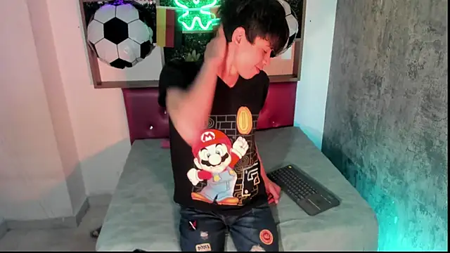 Alex it0  online show from July 2026 12:21:02 PM