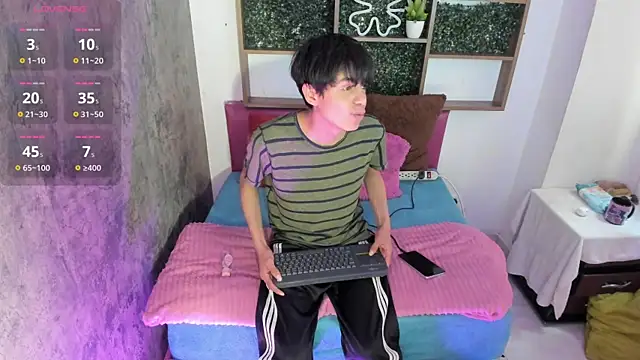 Alex it0  online show from July 2026 06:38:02 PM