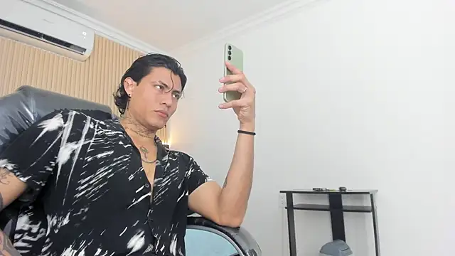 Damian romanoff  online show from July 2026 01:36:01 PM