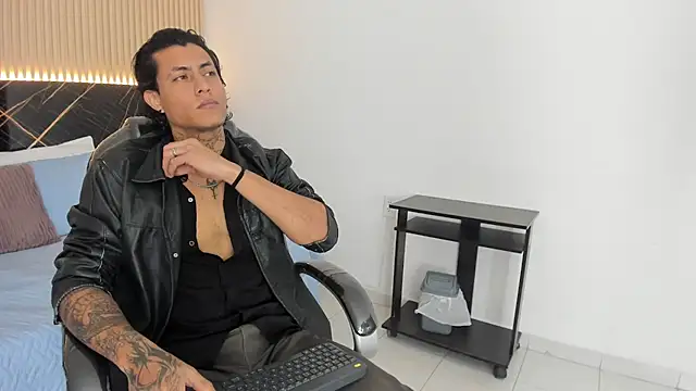 Damian romanoff  online show from July 2026 02:13:01 PM