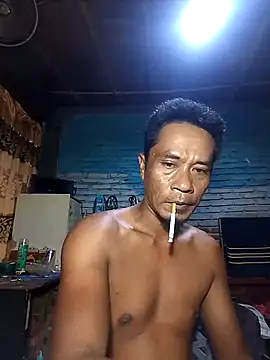 Snapshot of maxwel20 chatting on July 2026 02:41:02 PM maxwel20 online show from July 2026 02:41:02 PM