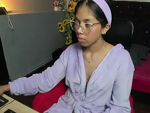 MelanieRousse online show from July 2026 02:18:01 AM