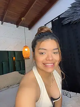 mia castano online show from July 2026 11:01:02 AM