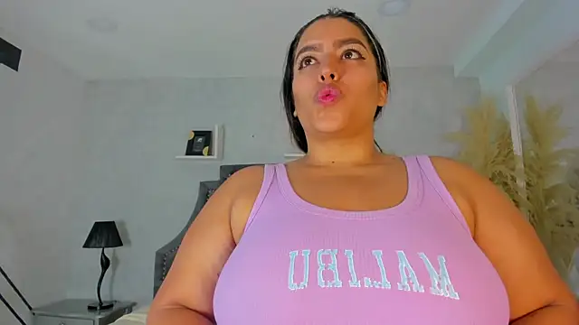 AmbarBrownn1  online show from July 2026 11:58:02 AM