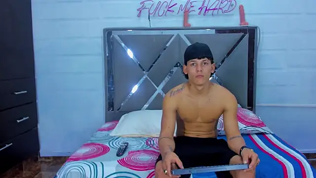 TemptKing  online show from July 2026 12:22:01 PM