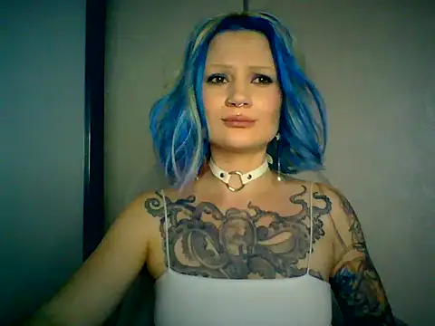 Snapshot of gothcloe chatting on July 2026 09:47:02 PM gothcloe online show from July 2026 09:47:02 PM