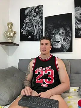AlexHarrington online show from July 2026 11:40:01 PM
