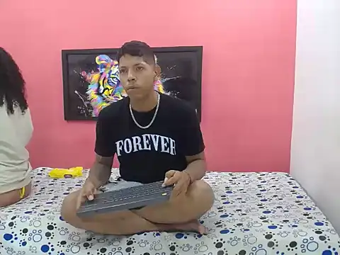 latinosninfomanos online show from July 2026 12:48:01 AM