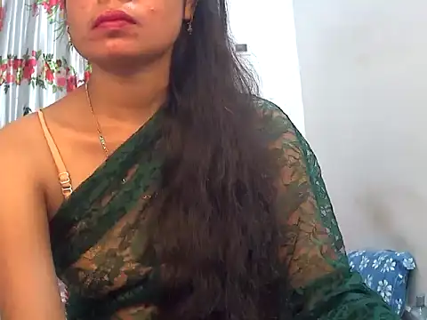 ANGEL-PRIYA27 online show from July 2026 03:38:02 PM