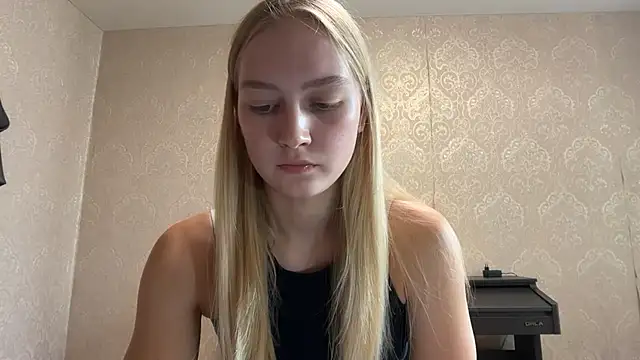 blondegirl2026 online show from July 2026 12:08:02 PM