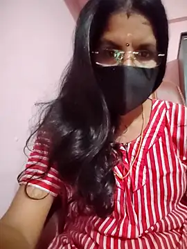 tamil peenqueen online show from July 2026 05:52:01 PM