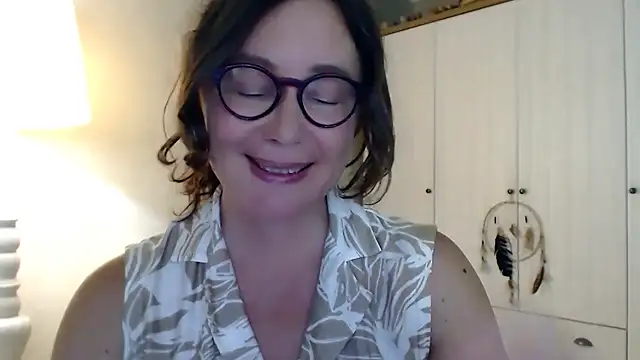 Muntthee online show from July 2026 10:52:01 AM