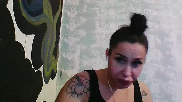 Snapshot of imisamoore69 chatting on October 2025 10:59:02 PM imisamoore69 online show from October 2025 10:59:02 PM