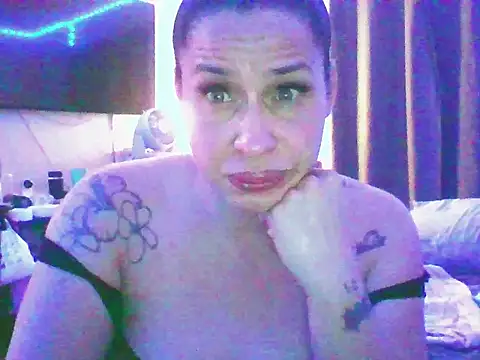 Snapshot of imisamoore69 chatting on November 2025 07:12:01 AM imisamoore69 online show from November 2025 07:12:01 AM