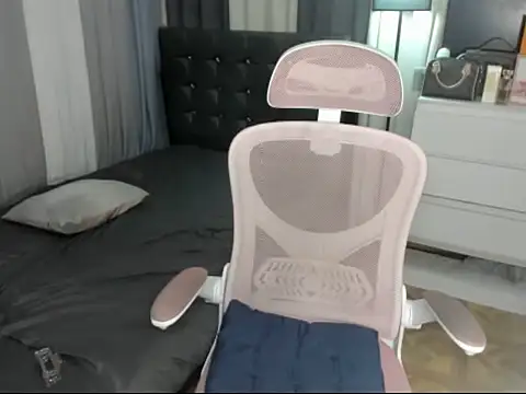 Seductive rein online show from July 2026 10:39:02 PM