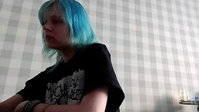 ZolaCoonradt online show from July 2026 05:05:02 AM