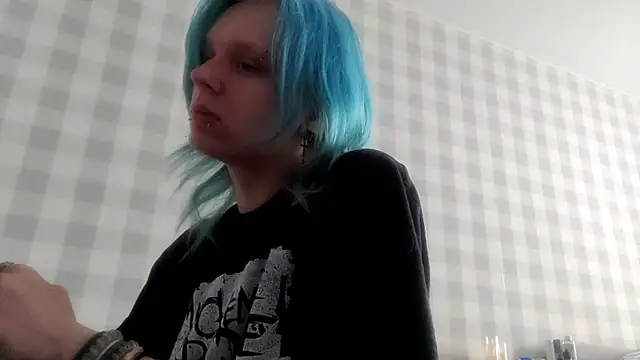 ZolaCoonradt online show from July 2026 07:06:01 AM