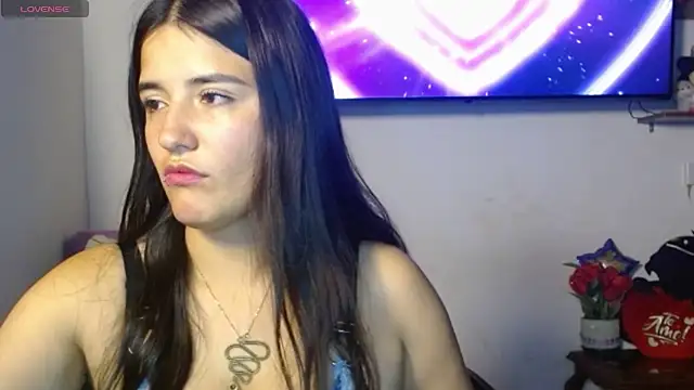 Snapshot of Sofia_Diaz01 chatting on July 2026 01:07:01 PM Sofia Diaz01 online show from July 2026 01:07:01 PM