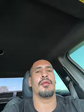 Johnvalderaz1989 online show from July 2026 03:52:01 PM