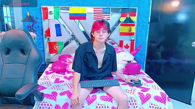 andy Collin5 online show from July 2026 11:50:01 AM