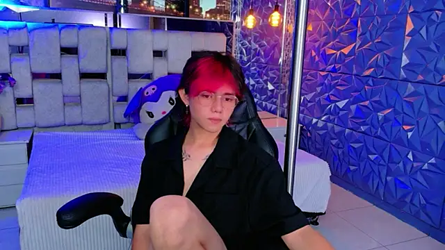 andy Collin5 online show from July 2026 12:23:01 PM