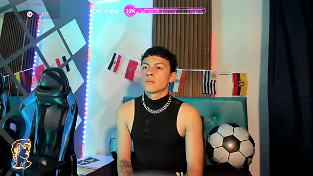 Snapshot of Mike_red chatting on July 2026 03:32:01 AM Mike red online show from July 2026 03:32:01 AM