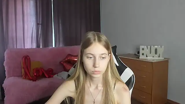 ModelPi online show from July 2026 07:59:02 AM