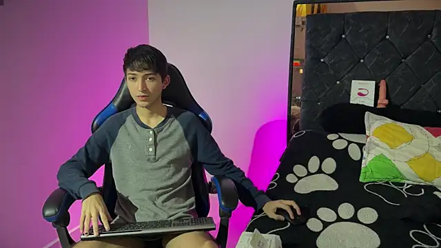 Last alex online show from July 2026 08:27:01 PM