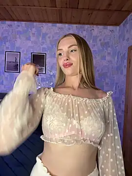 BellaSwan- online show from July 2026 06:16:02 AM
