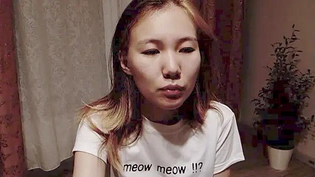 MammieLippoldt online show from July 2026 05:39:02 PM