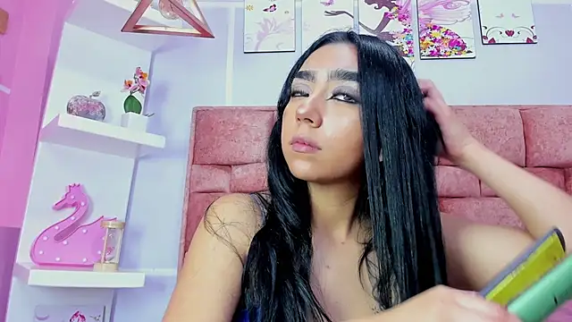 evelyn noa online show from July 2026 03:35:02 AM