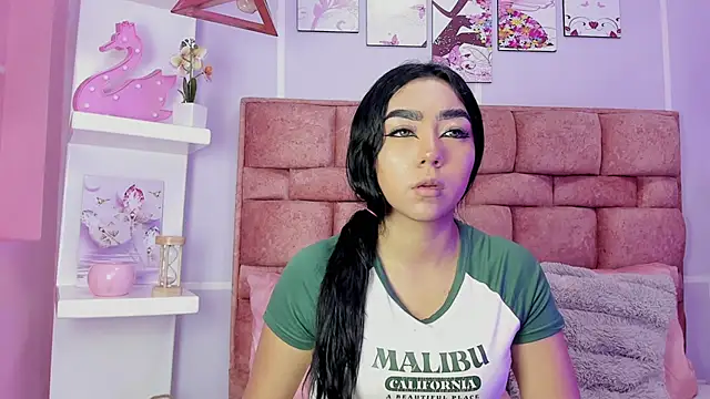 evelyn noa online show from July 2026 03:48:02 AM