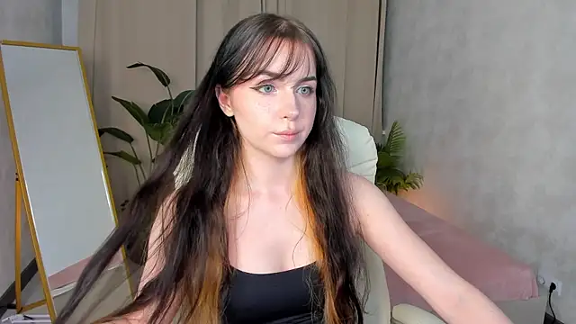 Coldbby online show from July 2026 12:18:02 PM