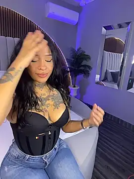 LiliLanner online show from July 2026 11:48:02 AM