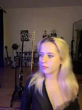viviennedoll online show from July 2026 10:34:02 PM