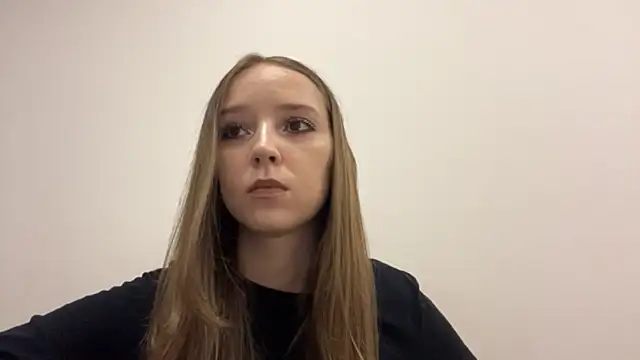 lunarleya online show from July 2026 08:52:02 PM
