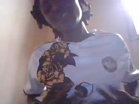 Snapshot of Black_beautygirlll chatting on July 2026 10:43:01 AM Black beautygirlll online show from July 2026 10:43:01 AM
